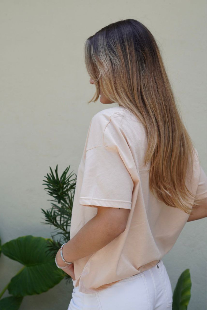 Camiseta Isis Rosa