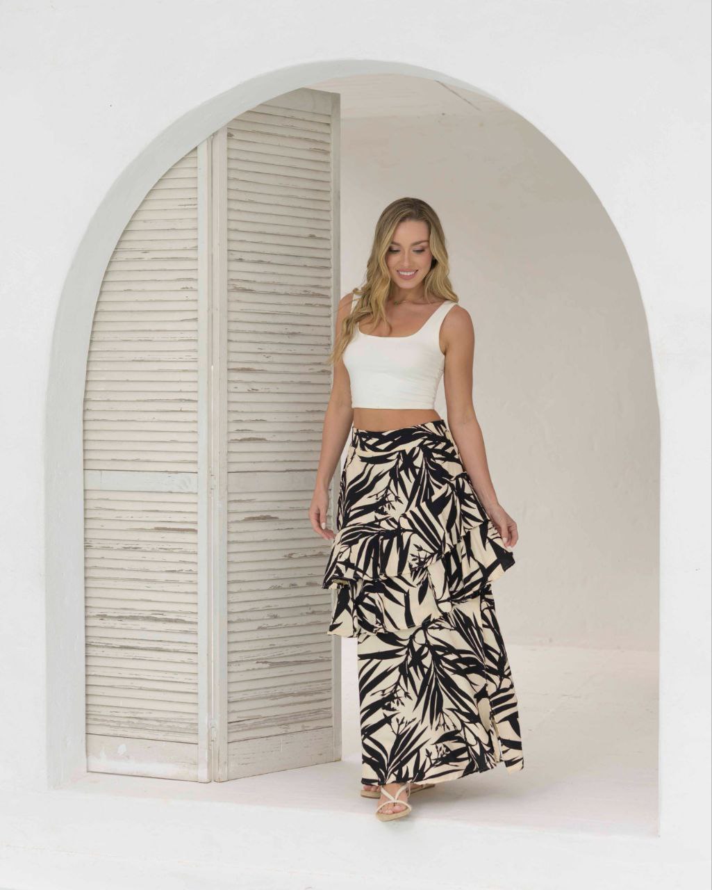 Falda Karen hojas Negras