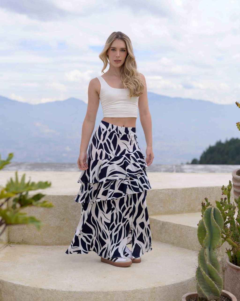 Falda Karen Lia Negra